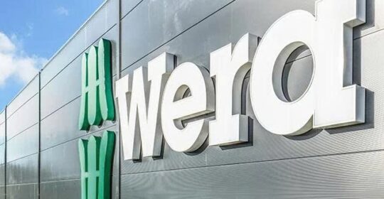 Wera Tools thành lập 1936 bởi Hermann Werner tại Wuppertal nước Đức hơn 90 năm khẩu hiệu Be A Tool Rebel